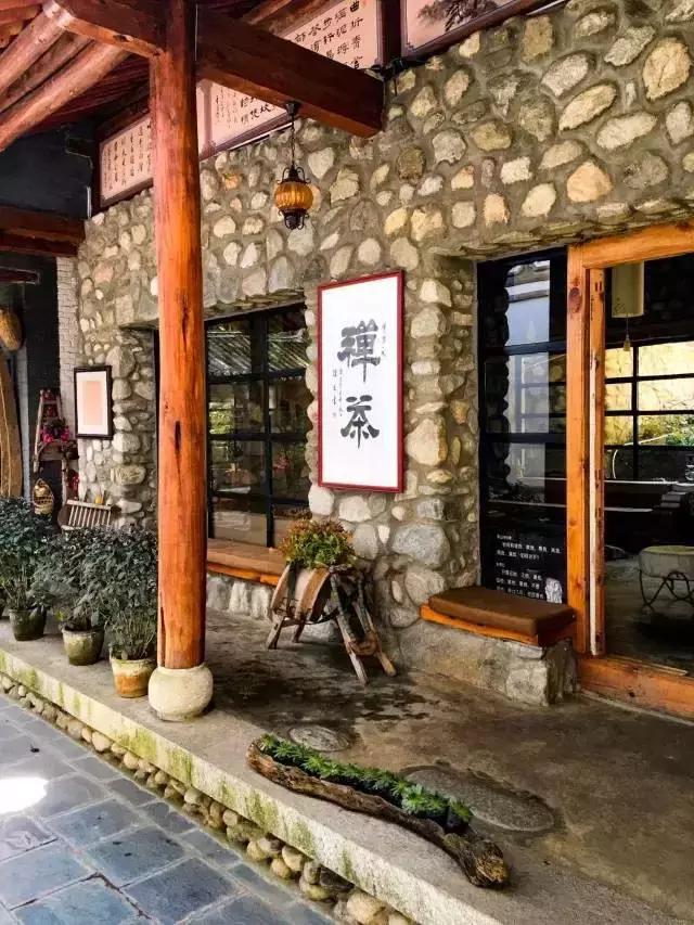 春来花自青秋至叶飘零原文解释,春来花自青秋至叶飘零出自哪里