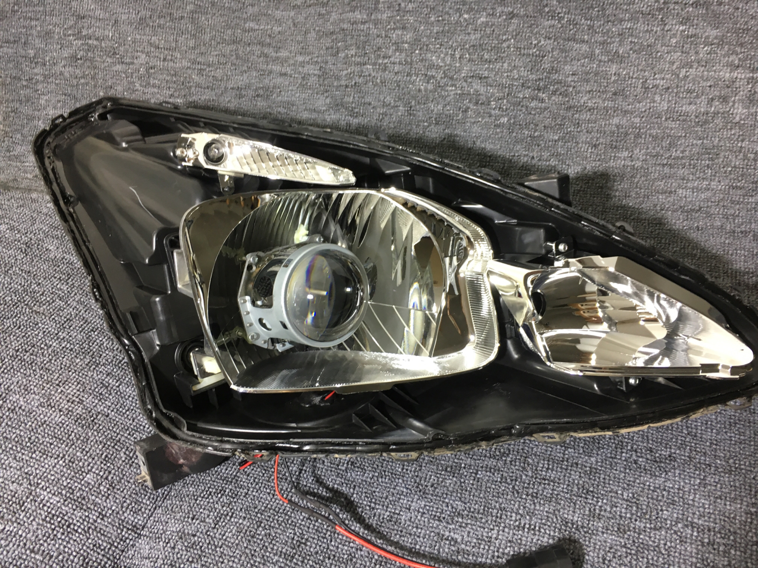 日产海拉大灯改装,日产骐达升级双光透镜套装