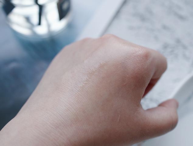 天热了，强力抗氧化的修丽可CF美白瓶了解一下