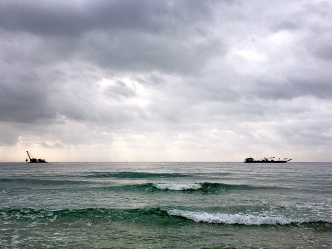 一路“王”下去----在三亚浪，把开会玩成度假！3