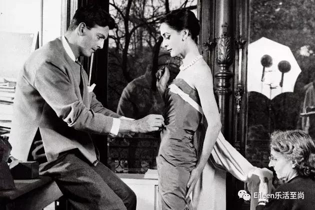 关于赫本与他的爱情故事,赫本一生的真实故事