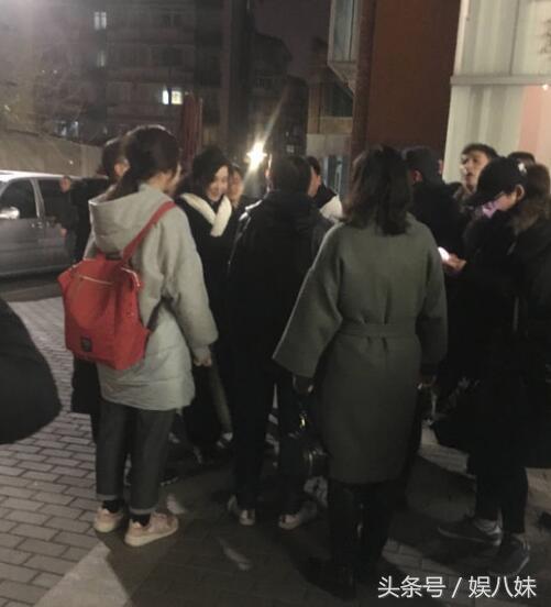 范冰冰白脸发图,范冰冰颜值抗打具有超高辨识度