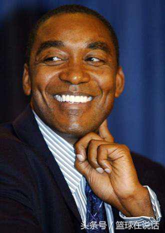 乔丹魔术师伯德三人有多强,滑翔机和伯德