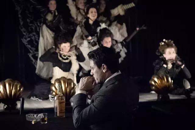 2018尺度最大的美剧，首推这部！