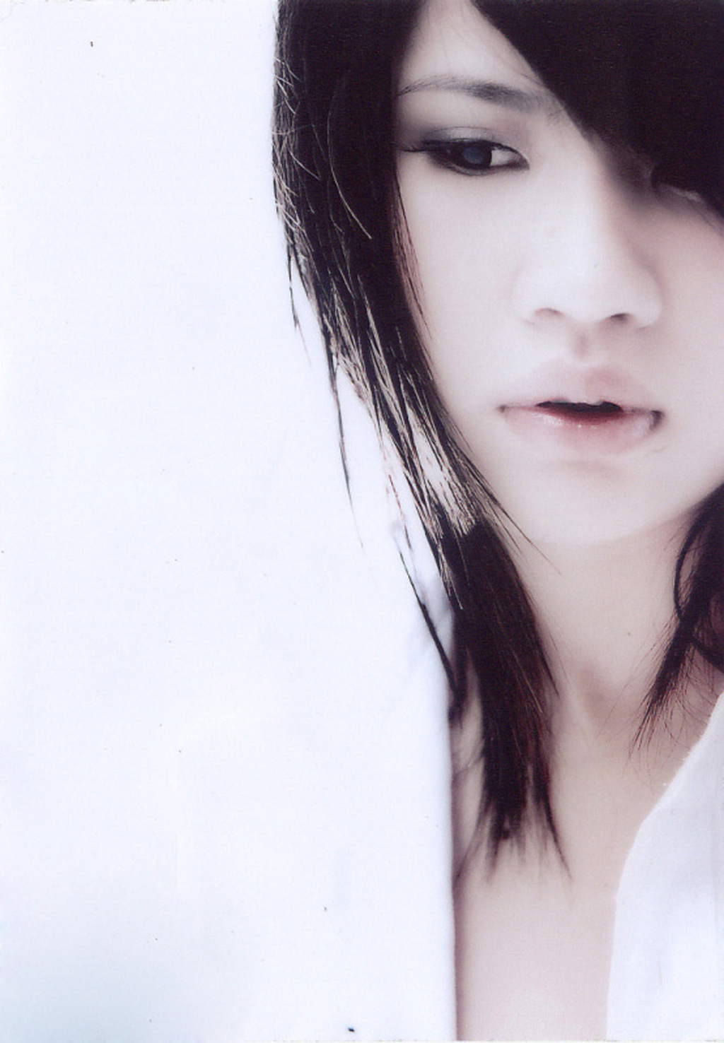 起点语文：忧愁悲苦的诗句选萃，助你写出打动人心的文段