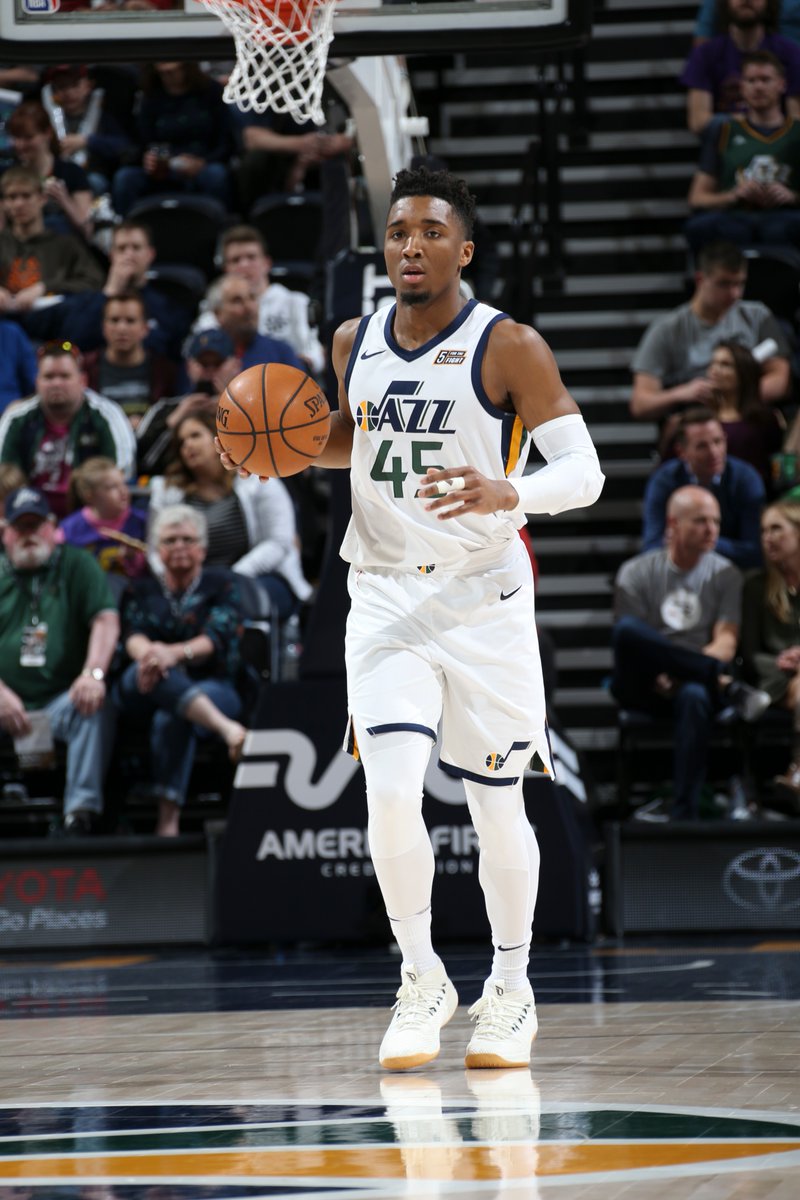 勒布朗最新战靴,勒布朗创造纪录