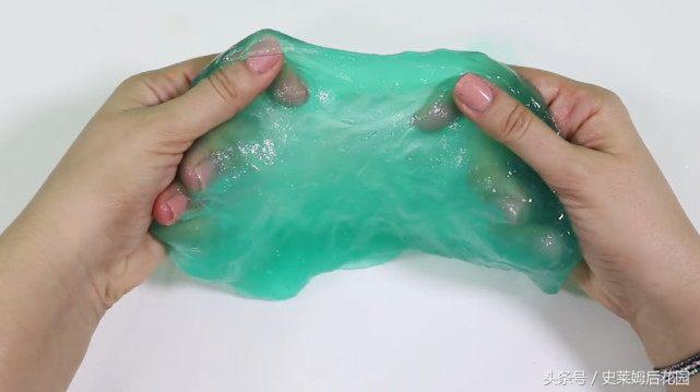 用瓜尔胶粉做假水不粘手,做泥用的瓜尔胶粉