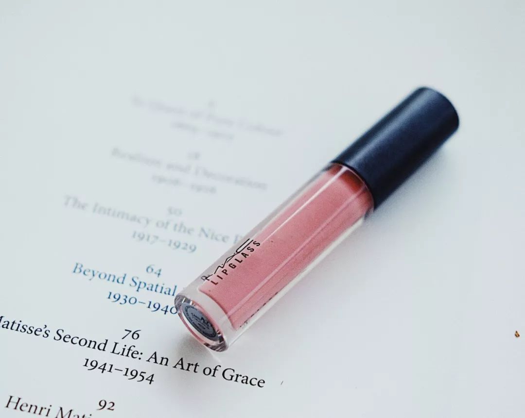 *光春**明媚,宜对镜贴花黄|一波新入手彩妆分享