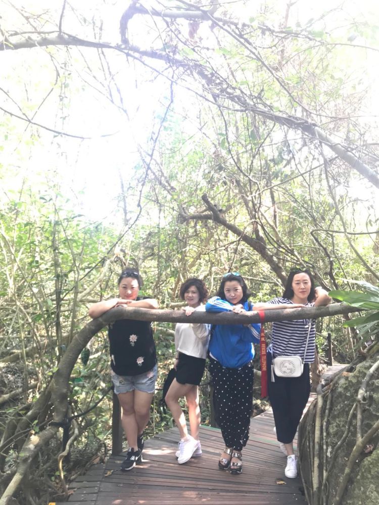 和闺蜜一起嗨的日子,和闺蜜们一起玩的快乐时光