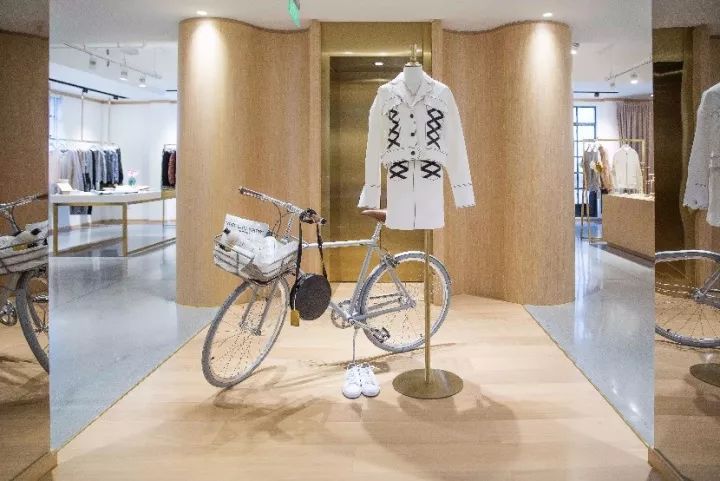 我们斗胆给上海10大网红马路排了个名！第一名竟是……