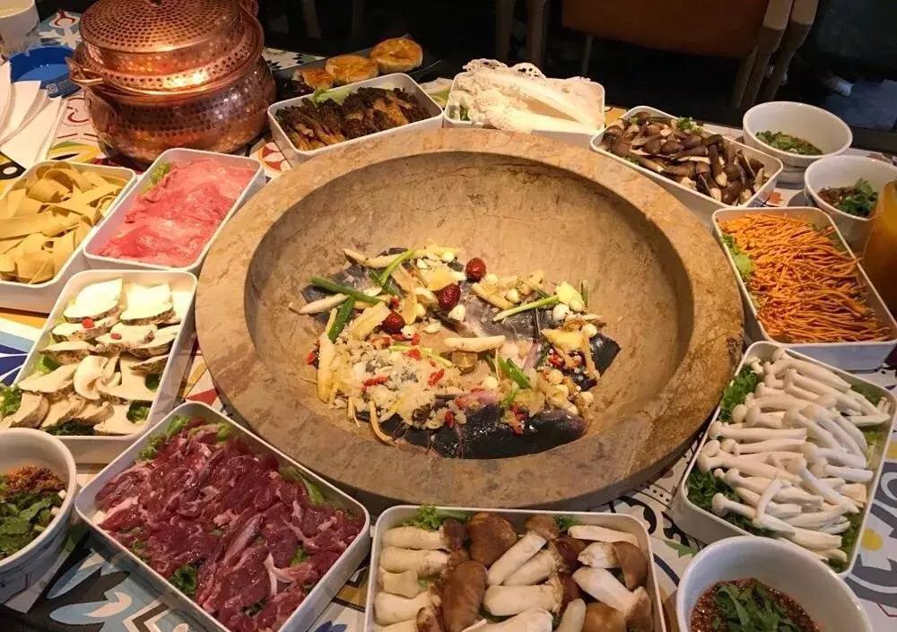 西安十家高逼格餐厅,西安适合15人去的有氛围感的餐厅