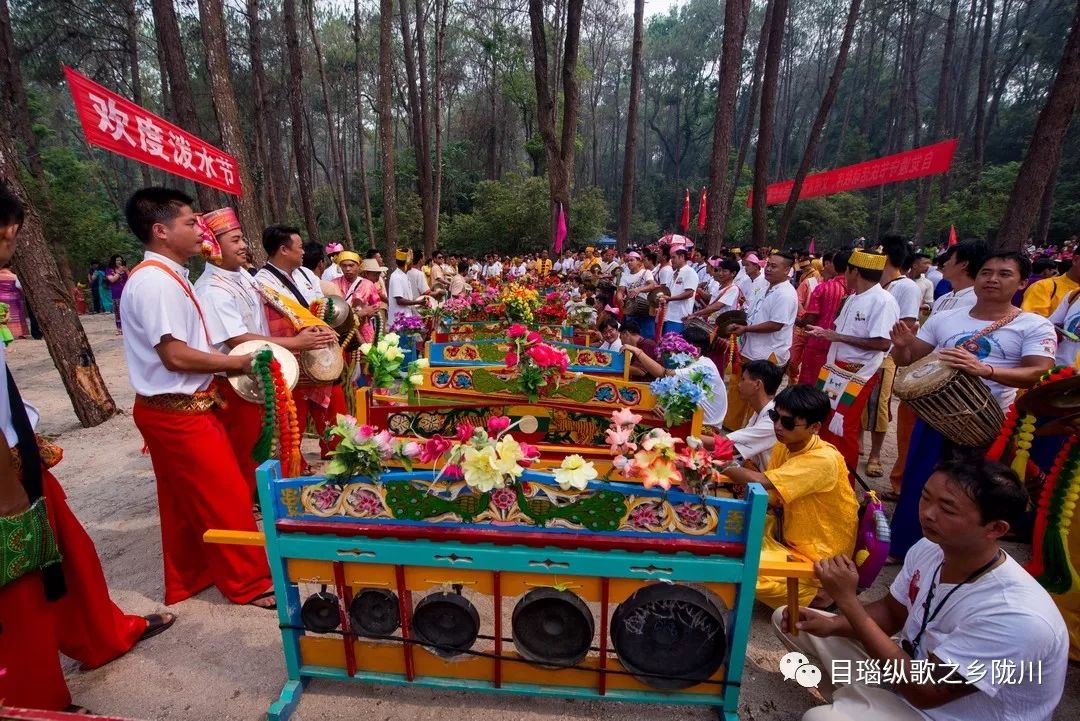 期待来云南的第一个泼水节,欢迎朋友们来云南泼水节