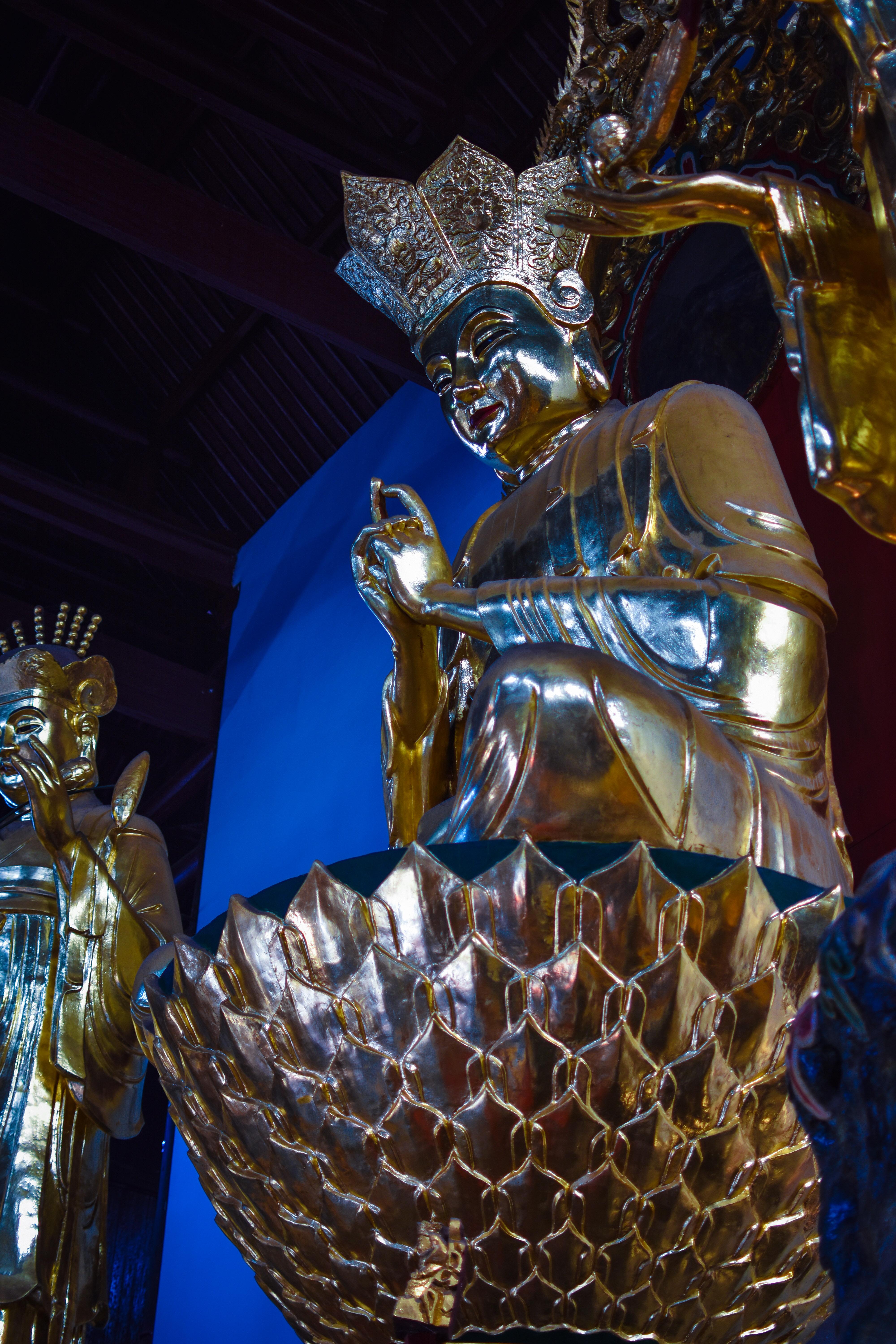 口吞江心月,神游海角天,八省通津第一寺夙愿