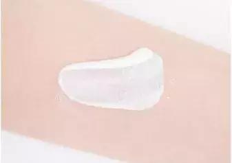 买的安耐晒怎么特别稠,安耐晒怎么不是白色的而是透明的