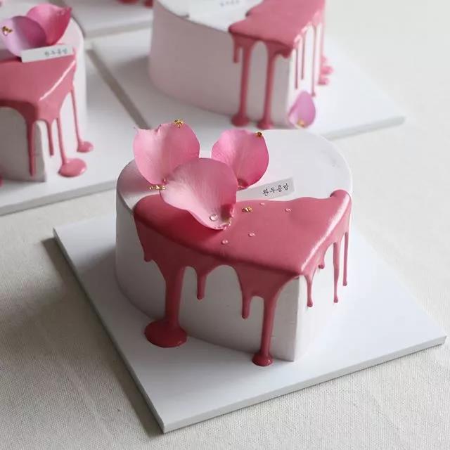 八齿裱花嘴奶油蛋糕简单造型,小孩子奶油蛋糕造型简单