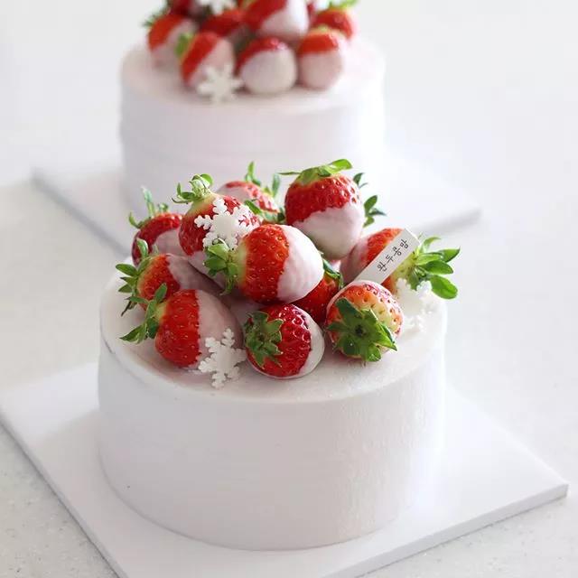 八齿裱花嘴奶油蛋糕简单造型,小孩子奶油蛋糕造型简单