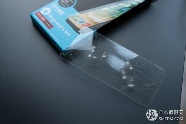 iphone手机一般推荐什么钢化膜,iphone手机原装膜好还是钢化膜好