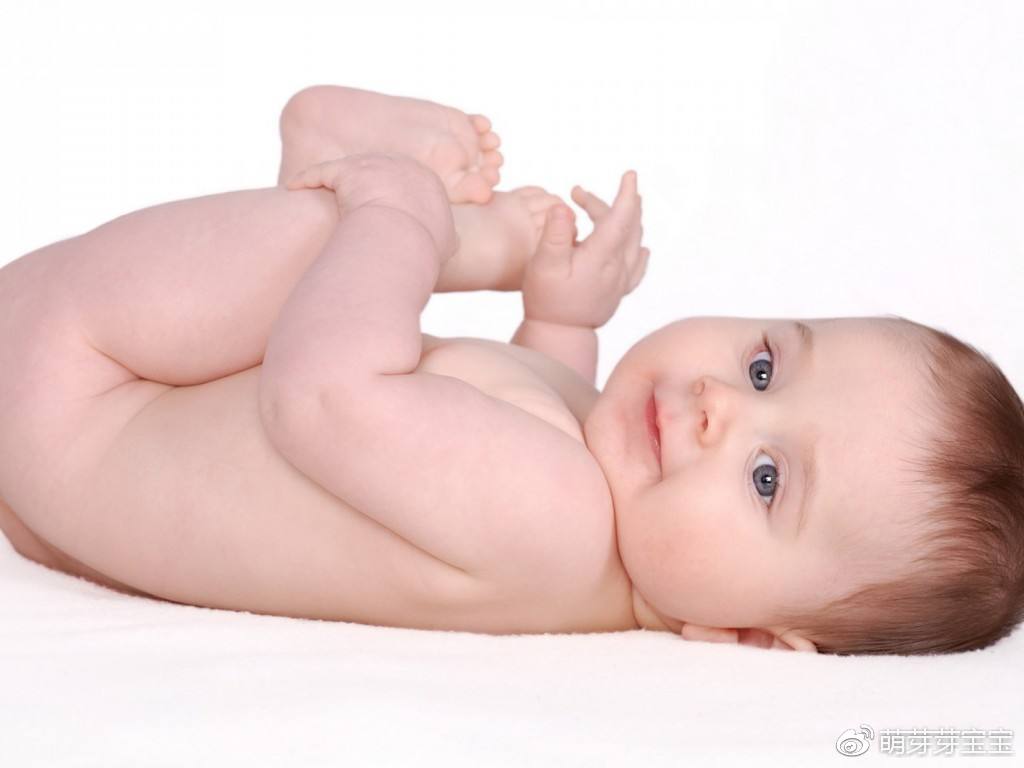 婴儿来大姨妈正常吗,宝宝出生第45天就来大姨妈了