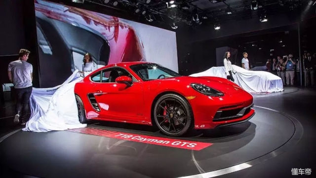 保时捷全新推出小轿跑,保时捷推出亲民款轿跑