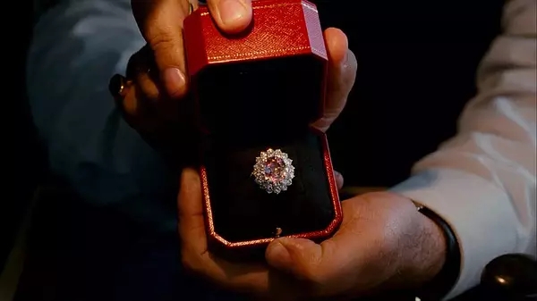 带你解读豆瓣高分电影《色戒》背后不为人知的秘密！