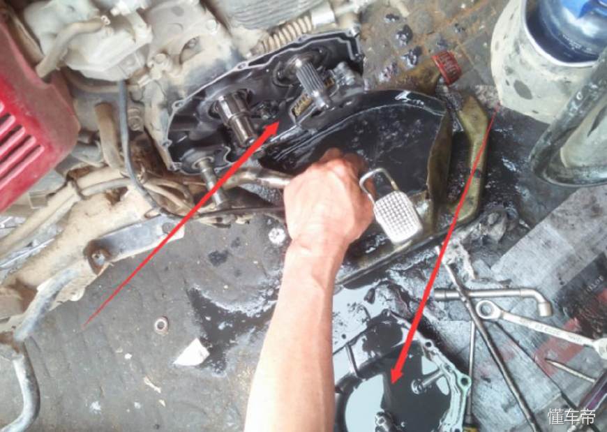 摩托车离合器线松了加油门打滑,摩托车离合器打滑原因和解决办法