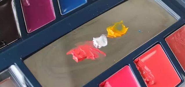 学会了如何化妆,如何学会化妆女学生