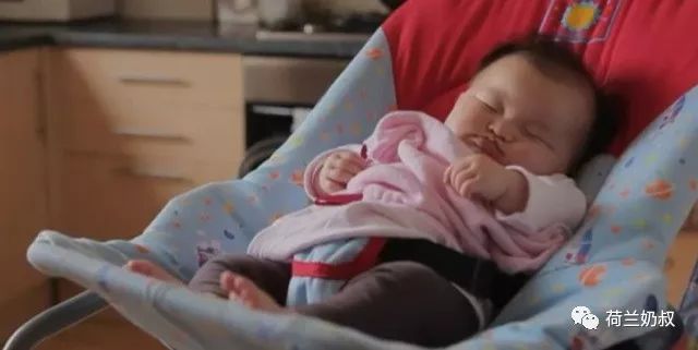 宝宝晚上不睡觉是什么问题,宝宝晚上不平躺睡