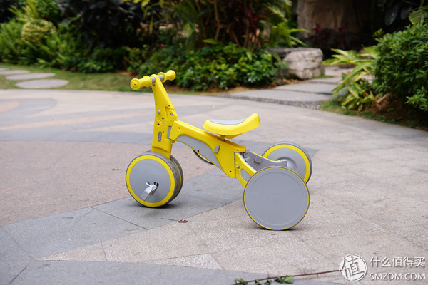 700Bike+小米生态链，高颜值和高性价比的柒小佰变形儿童车