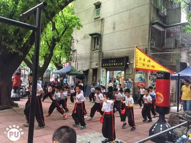 有一条路叫做回家啥意思,有一条路叫新疆歌曲