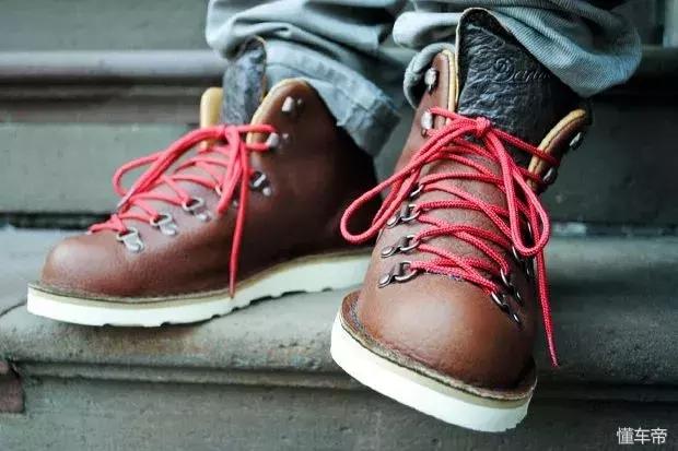 被称为“手工靴中的劳斯莱斯”的它，能成为你的新宠吗？
