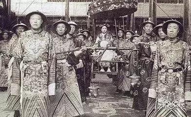 慈禧陪葬的宝物有多少,慈禧十大皇后排名