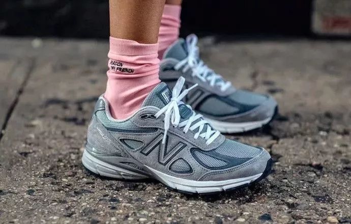 newbalance最具代表性的鞋款,newbalance鞋子一星期开胶