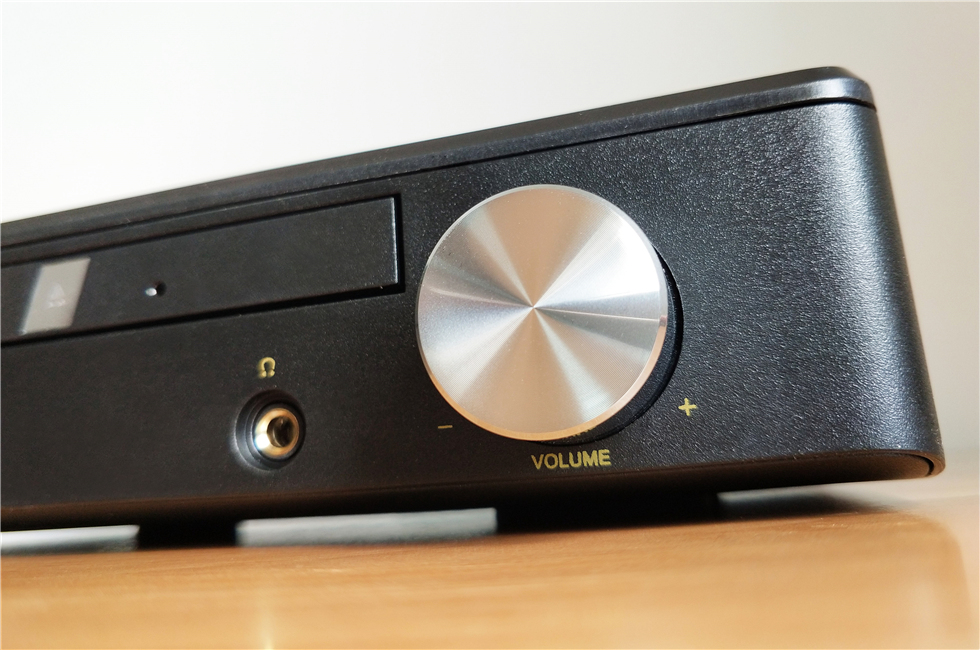 7.1声卡？刻录机？耳放？3in1！华硕魅音ImpresarioSDRW-S1LITE