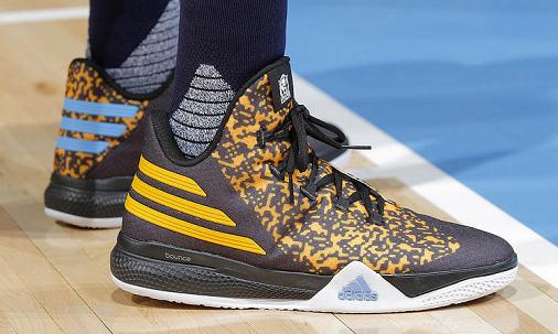 比德4年大帝终降临！全明星先发*用御**战靴竟这么廉价！