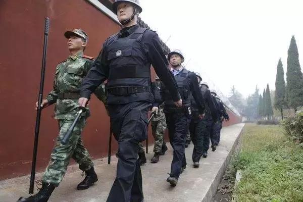 中国的监狱长什么样子现代,中国监狱里面是什么样子