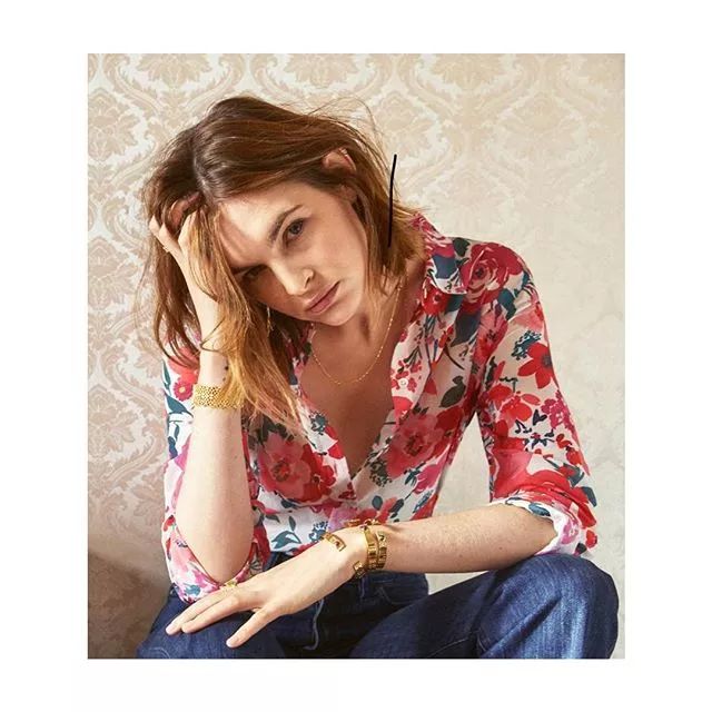 衬衣和牛仔裤怎么穿出时髦感,牛仔裤和衬衣怎么穿出高级感