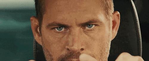 按一下开关就直接走的小汽车,长按启动改装一键启动