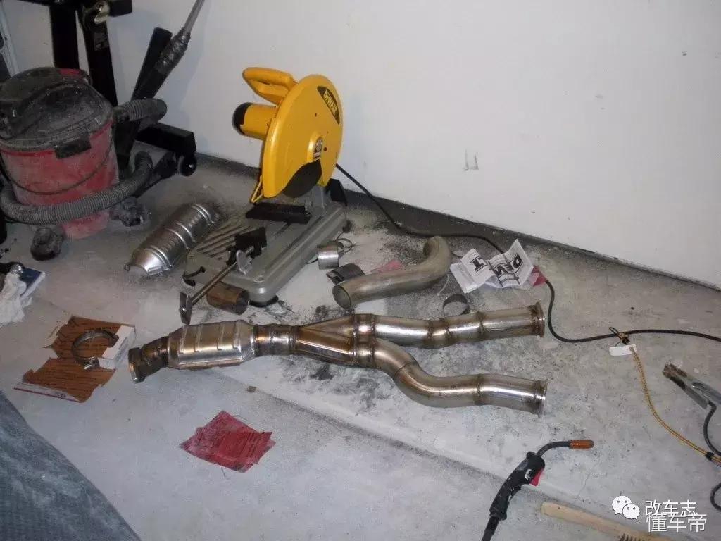 马自达rx-7爆改平民,马自达rx-7经历了几代