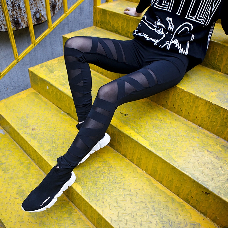 酷酷女孩服装店铺装修,酷酷女孩衣服店铺推荐