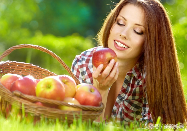怀孕初期怎么缓解孕吐和口水多,怀孕初期喝椰子水可以缓解孕吐吗