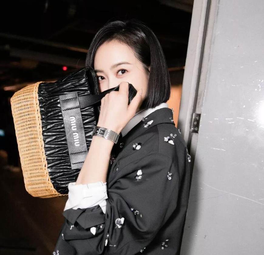 celine塑料袋使用方法,celine草编包同款