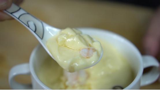 虾仁咸蛋黄豆腐羹,降低胆固醇的食物食谱