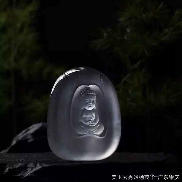 翡翠八大守护神男戴观音女戴佛,佩戴翡翠观音挂件寓意