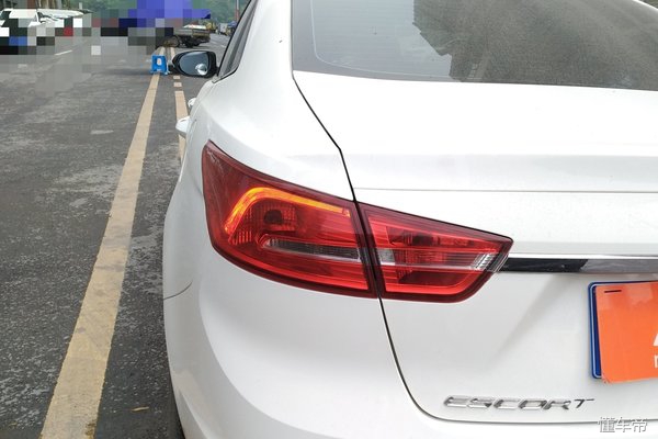 15年福特福睿斯三厢自动,2021福特福睿斯自动多少钱