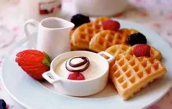 甜食吃多了引发尿路感染,甜食吃多会引起什么妇科疾病