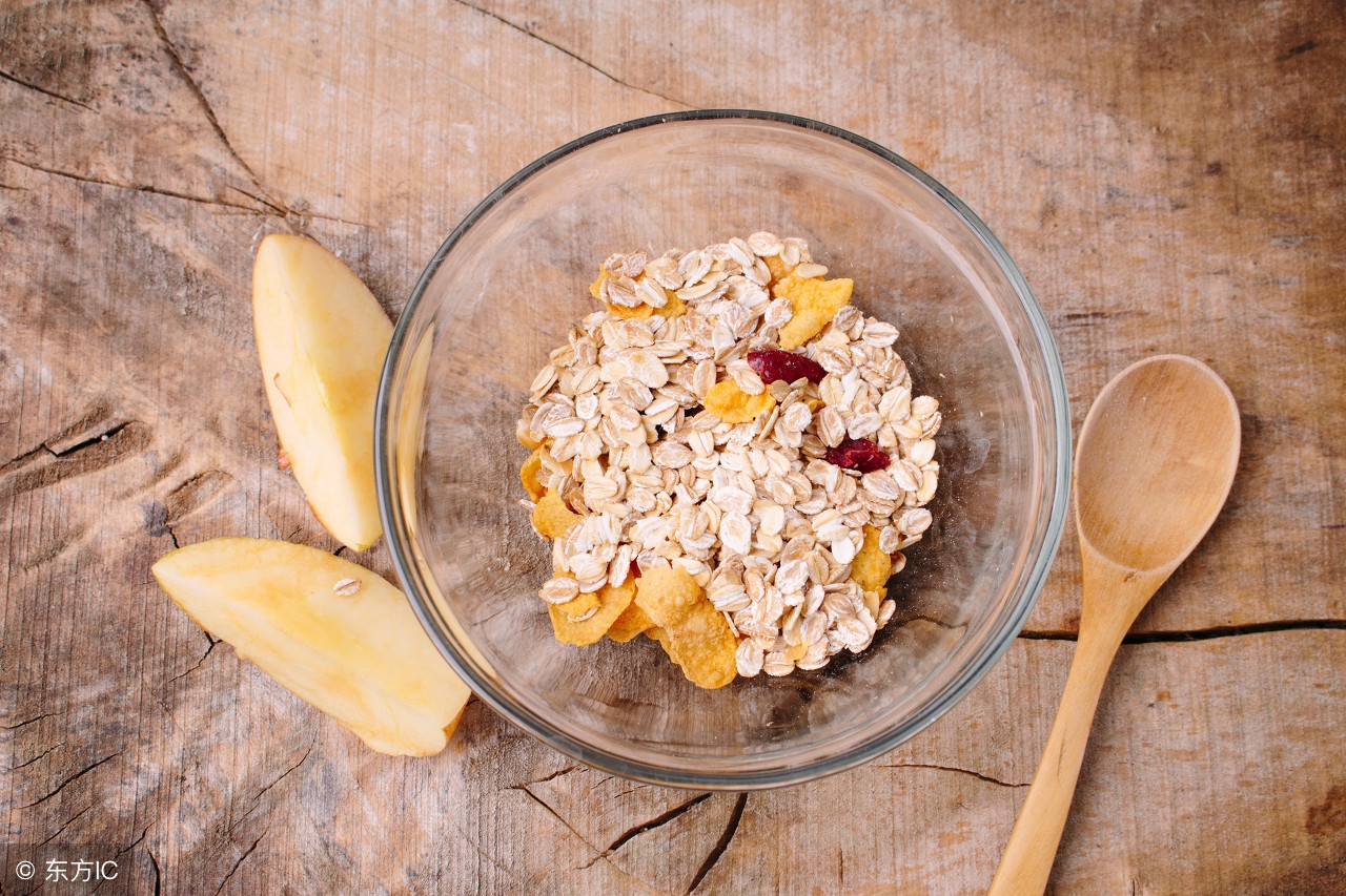 要选哪种的燕麦有助于减肥,燕麦减肥时吃哪种