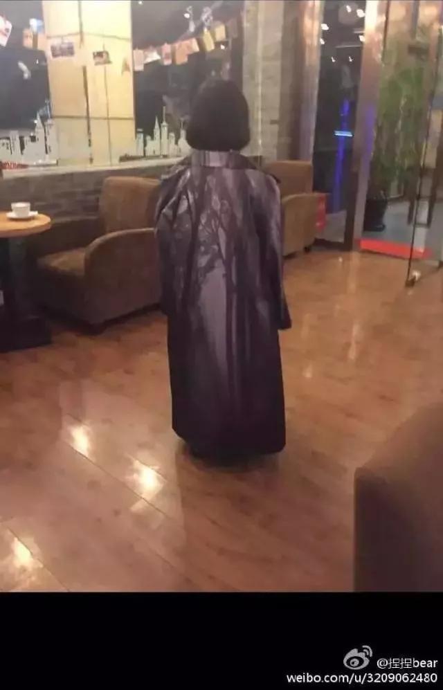 身高1米5女生的世界是怎样的？哈哈哈哈哈哈哈哈笑出猪叫！