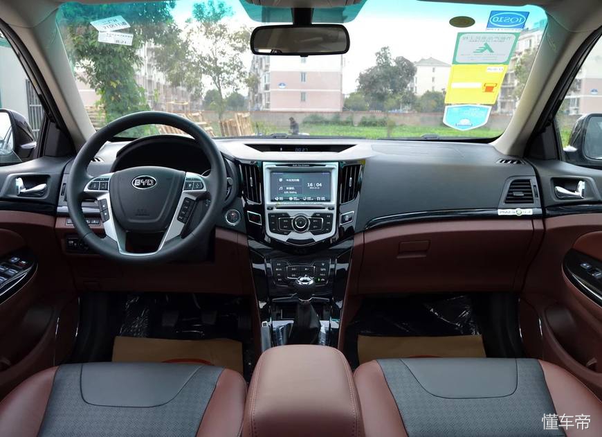 比亚迪速锐遥控驾驶,比亚迪速锐第一视角驾驶