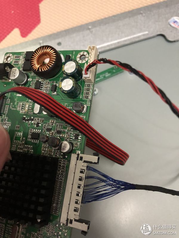 组装显示器配置推荐,怎么自己组装显示器