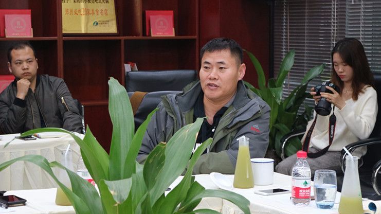 巴奴如何迅速赶上海底捞,海底捞巴奴哪个更累